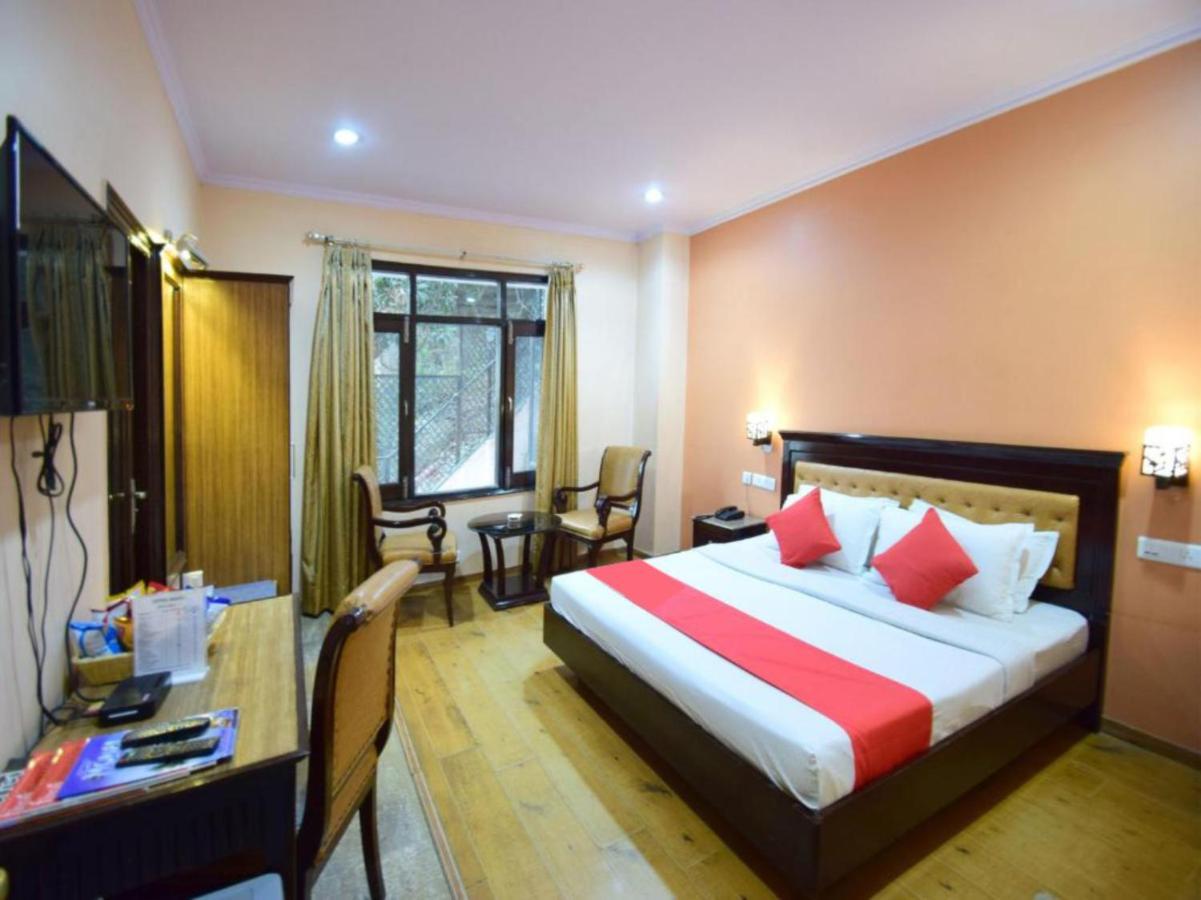 Hotel Marc Shimla Bagian luar foto
